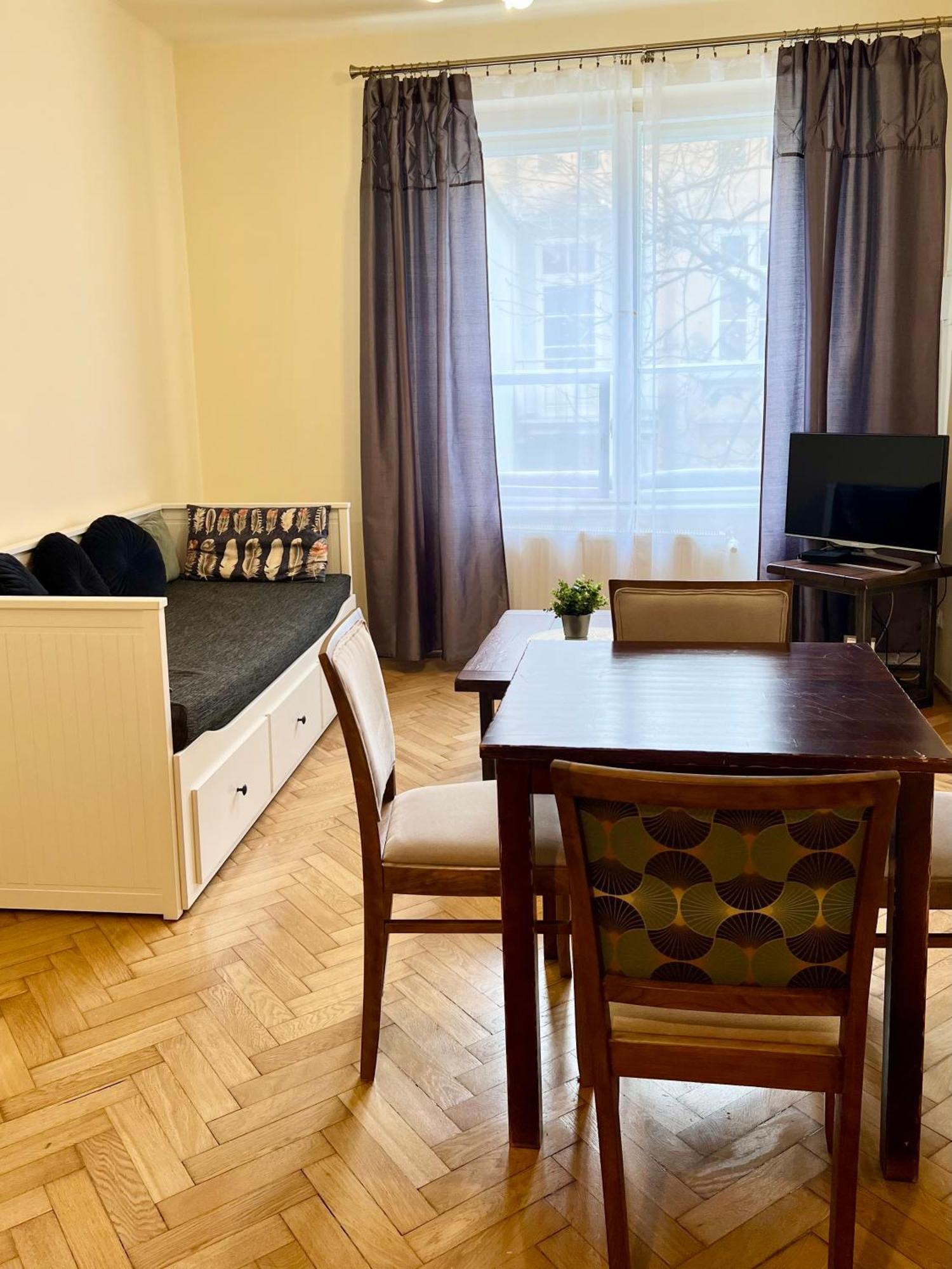 Apartamenty I Studia Herbarium Krakau Buitenkant foto